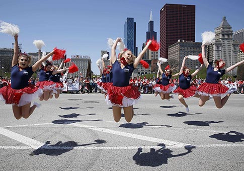EEUU: Desfile para conmemorar el Día de la Constitución Polaca en Chicago