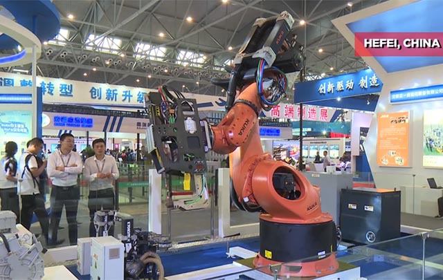 Productos hechos en China llaman la atención en Convención de Industria Manufacturera