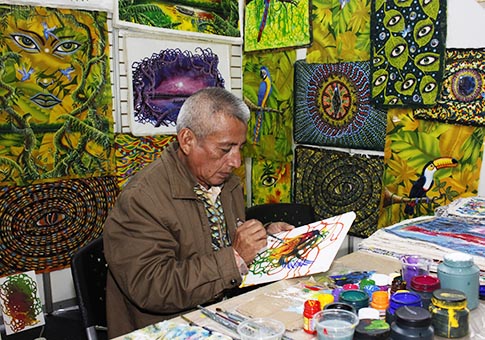 Perú: Feria Nacional de Artesanías "De Nuestras Manos" en Lima