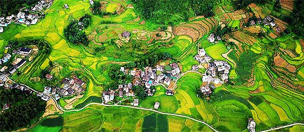 Paisaje rural en la Región Autónoma Zhuang de Guangxi