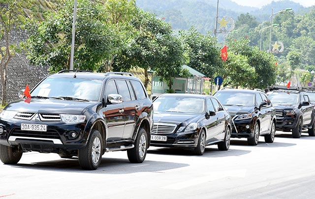 China y Vietnam permiten ingreso de automóviles turísticos a provincias fronterizas