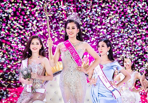 Tran Tieu Vy, ganadora del concurso de belleza Miss Vietnam 2018