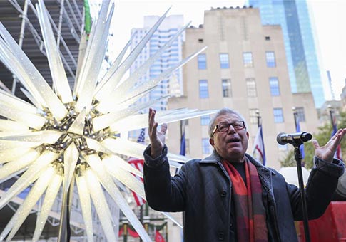 Nueva estrella de Swarovski del árbol de Navidad del Centro Rockefeller en Nueva York
