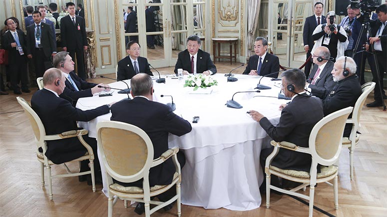Xi, Putin y Modi acuerdan aumentar cooperación trilateral