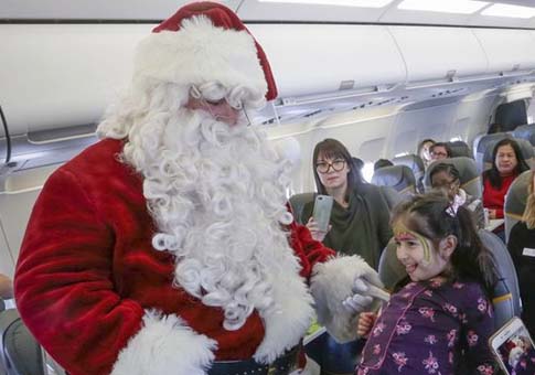 Niños enfermos invitados a vuelo virtual para ver a Santa Claus