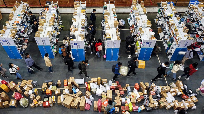 China gestiona 50.000 millones de paquetes por correo expreso en 2018