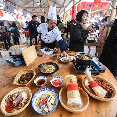 Zhejiang: Competencia de cocina rural en poblado Qingliangfeng de Hangzhou