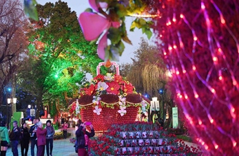 Espectáculo de linternas en Kunming, Yunnan