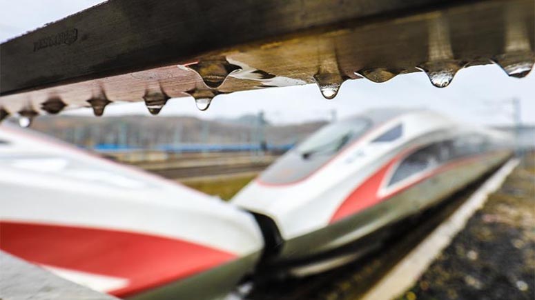 Tráfico ferroviario alcanza pico en China con el fin de vacaciones de Fiesta de Primavera