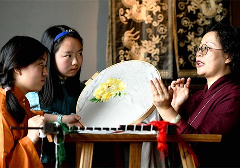 Bordado Xu, enlistado como uno de los patrimonios culturales inmateriales de Shijiazhuang en 2018