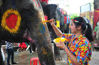 Celebración por Festival de Año Nuevo de Tailandia