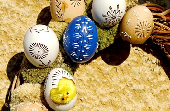 Huevos de Pascua pintados a mano