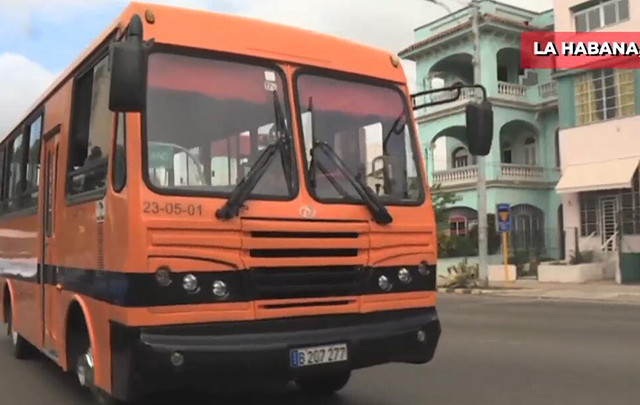 Ómnibus chinos garantizan el transporte de los cubanos