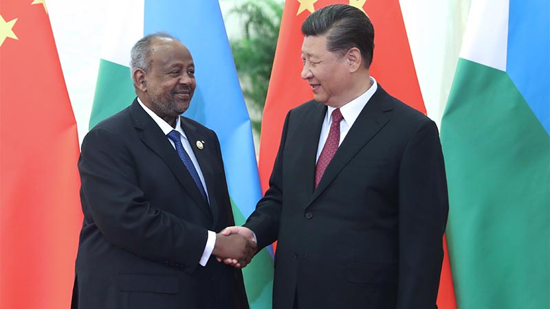 Xi se re&uacute;ne con presidente de Yibuti en Beijing