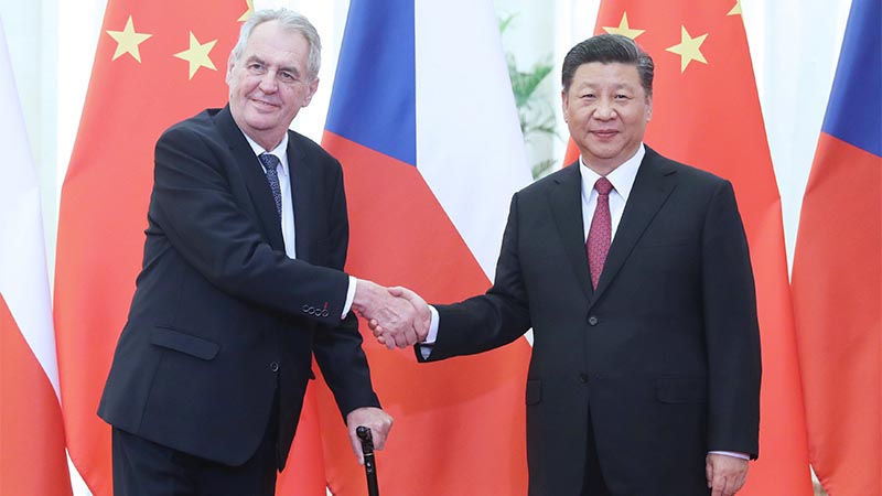 Xi Jinping se re&uacute;ne con presidente de Rep&uacute;blica Checa