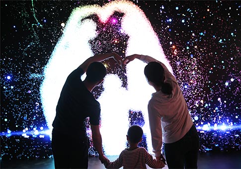 Shandong: Espectáculo de luces holográficas en Qingdao