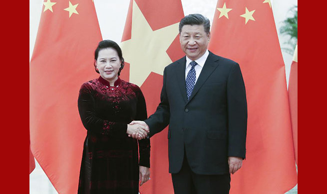 Enfoque de China: Xi pide a China y Vietnam elevar relaciones a nuevo nivel