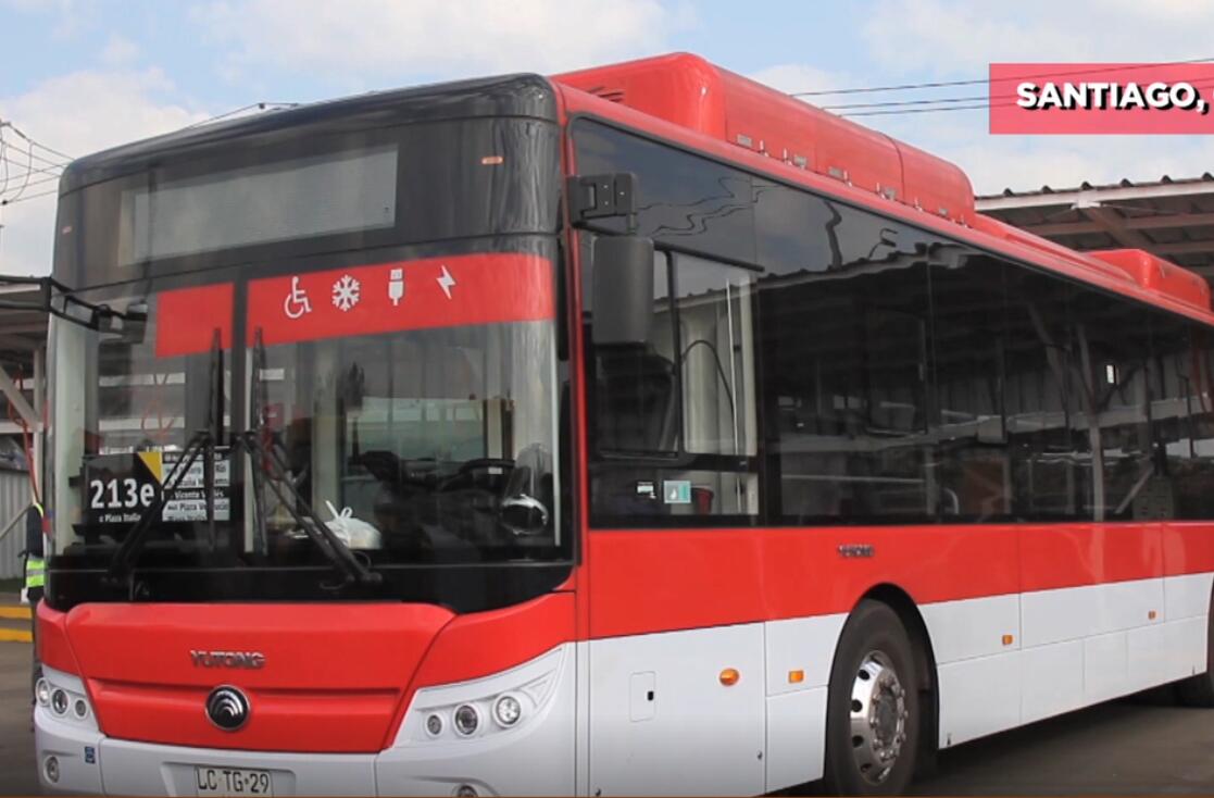 Buses eléctricos chinos mejoran calidad del transportes público en Chile