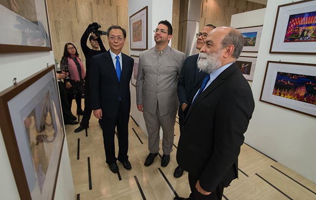 Inauguran en Venezuela exposición fotográfica "Conectividad Cultural de la Franja y la Ruta"
