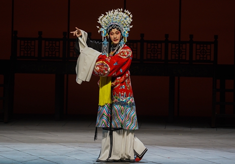 Espectáculo de Opera Kunqu representa vida del maestro Mei Lanfang