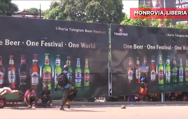 Cerveza china Tsingtao organiza primer festival de cerveza en Liberia