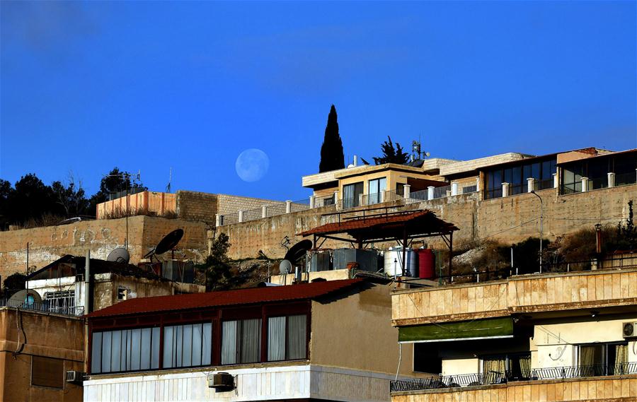 La Luna en Damasco, Siria
