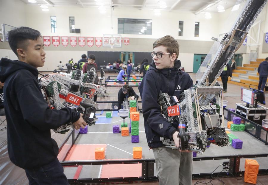 Competencia regional de robótica VEX en Vancouver, Canadá