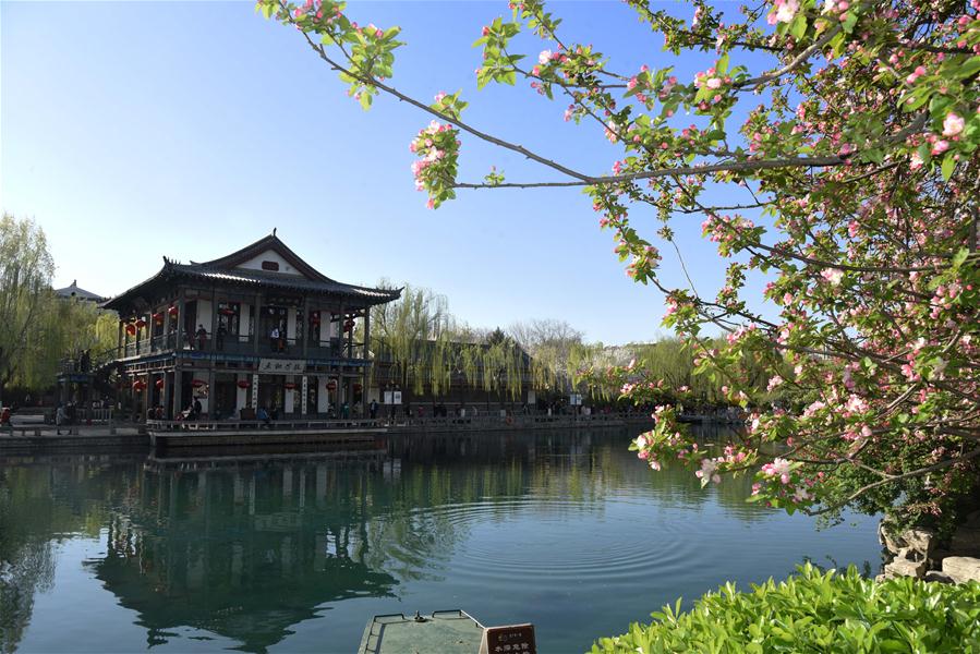 Parque Wulongtan en Jinan, provincia de Shandong