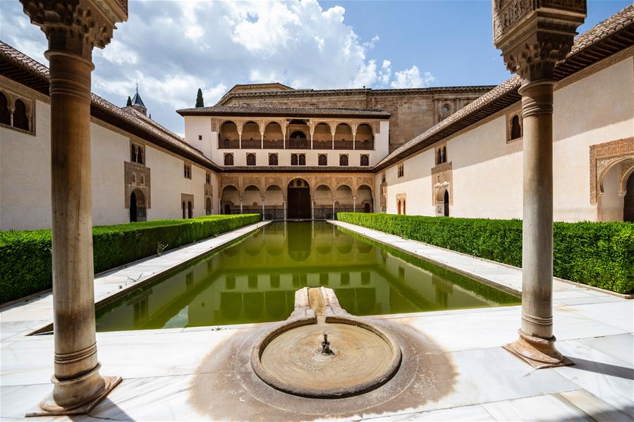 España: El Palacio de la Alhambra reabre sus puertas a visitantes