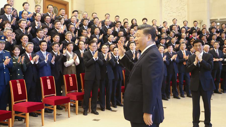 Xi se reúne con modelos éticos culturales