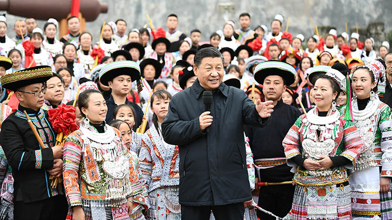 Xi inspecciona Guizhou antes de Año Nuevo chino