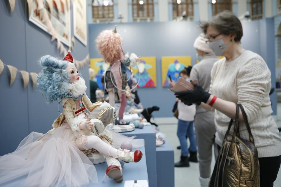 Exposición internacional de muñecas "El Arte de la Muñeca" en Moscú