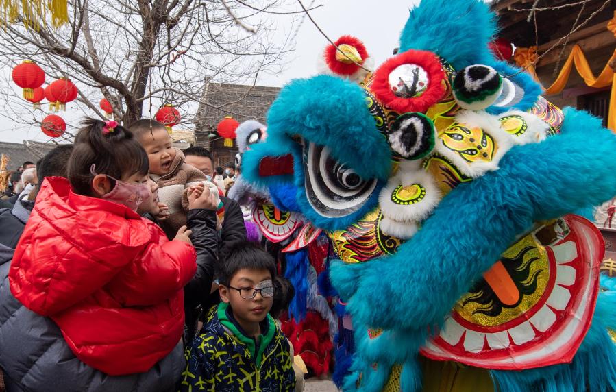 Diversas actividades se llevan a cabo en toda China para celebrar el Festival de Linternas