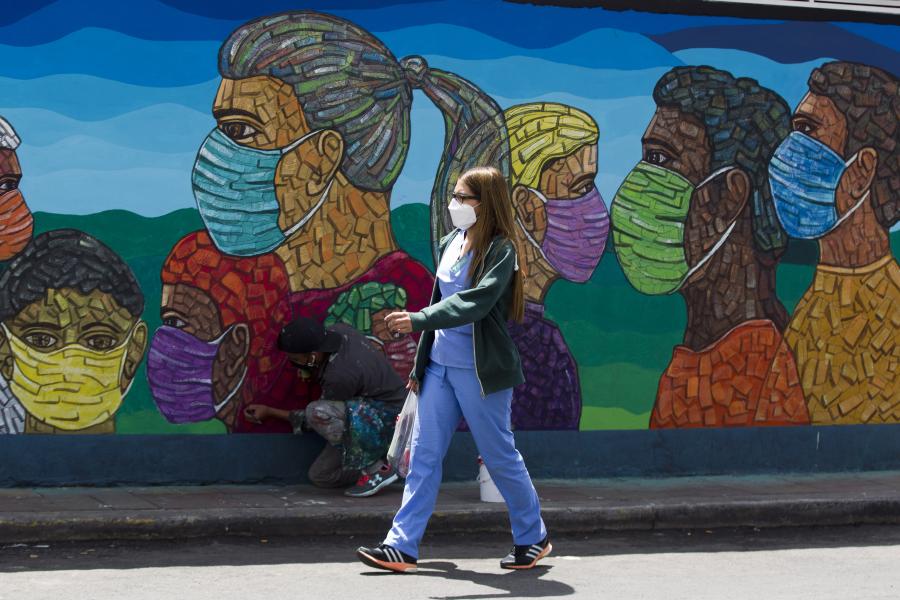 Murales elaborados por artista hondureño Denis Berrios