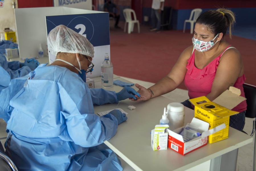 Brasil registra 2.724 muertes por COVID-19 en un día, segundo peor registro en pandemia