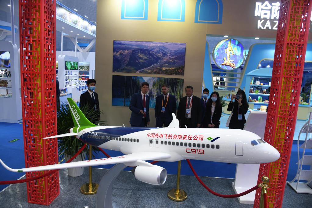 Exposición Internacional de Inversión y Comercio de la OCS 2021 se inaugura en Qingdao