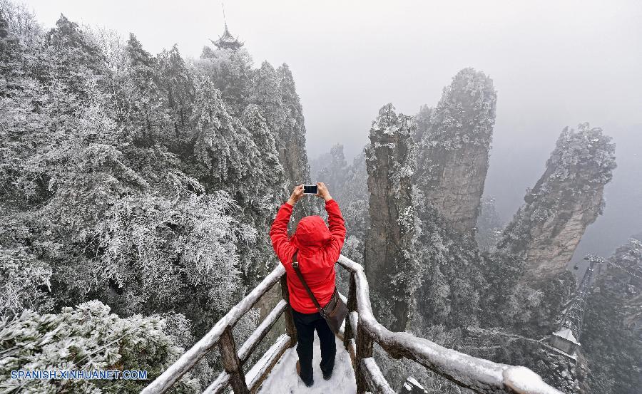 Hunan: Bello paisaje de Zhangjiajie en invierno