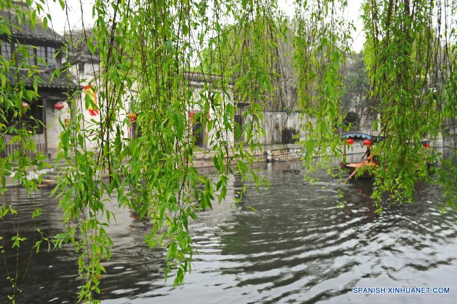 Un total de 13 pueblos antiguos de las provincias de Zhejiang y Jiangsu, este de China, solicitaron conjuntamente ser declarados como patrimonios mundiales.
