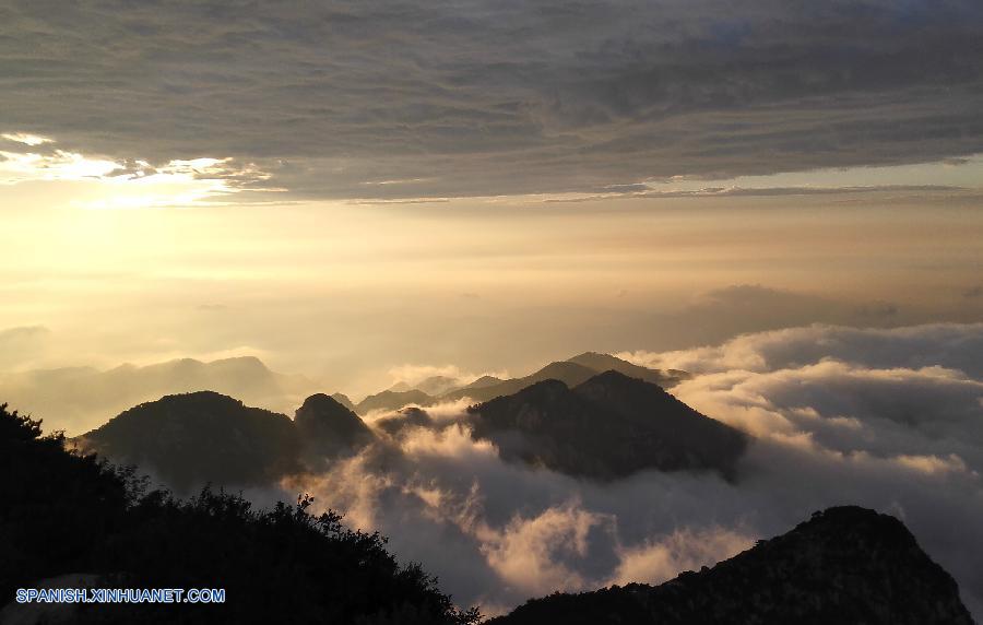 Shandong: 'Mar de nube' en montaña Taishan
