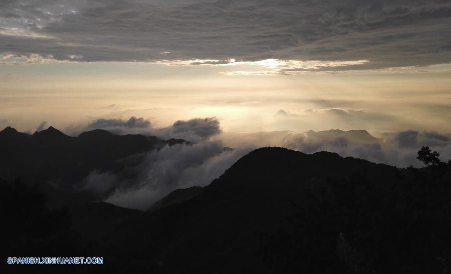 Shandong: 'Mar de nube' en montaña Taishan