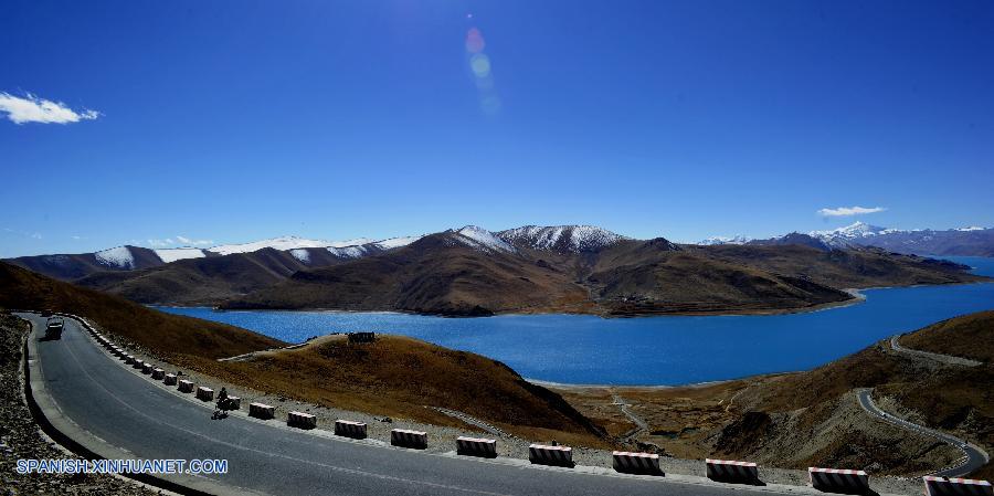 Tíbet: Paisaje de Lago Yamzho Yumco