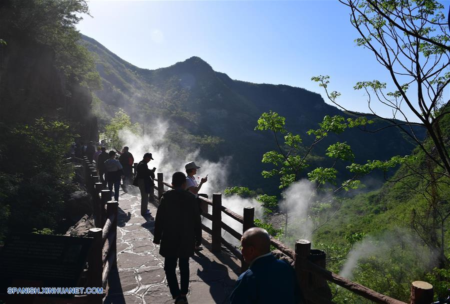 (2)CHINA-HENAN-MEDIO AMBIENTE-PAISAJE