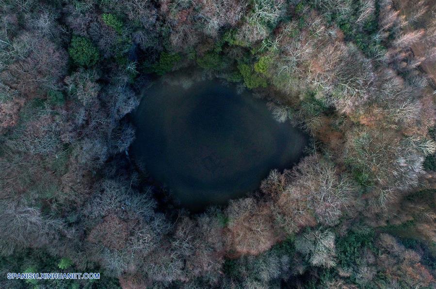 (9)CHINA-SHAANXI-MEDIO AMBIENTE-PAISAJE-SERIE