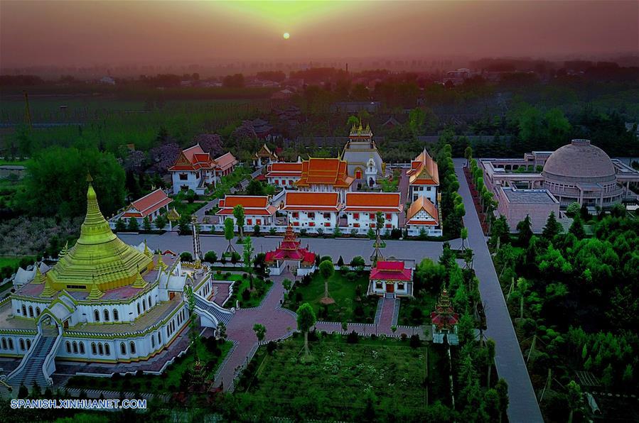 (8)CHINA-HENAN-MEDIO AMBIENTE-PAISAJE-SERIE