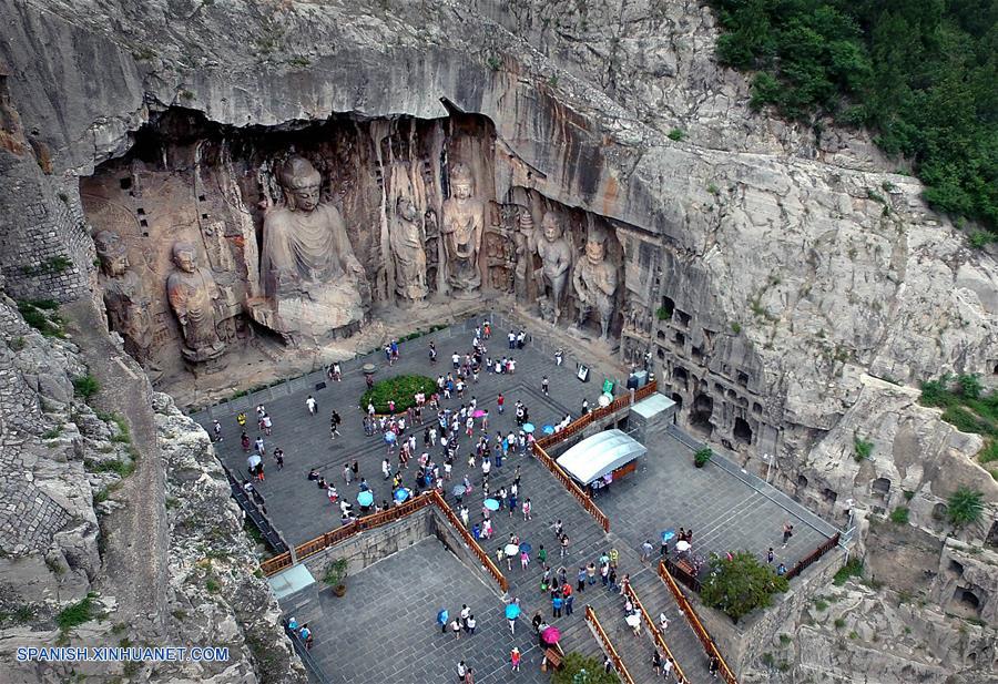 (10)CHINA-HENAN-MEDIO AMBIENTE-PAISAJE-SERIE