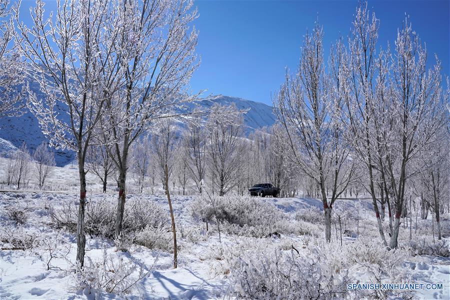 CHINA-RIO YARLUNG ZANGBO-INVIERNO-PAISAJE