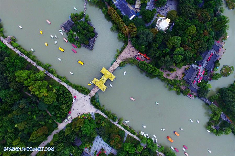 Jiangsu: Paisaje del Lago Oeste Slender en Yangzhou
