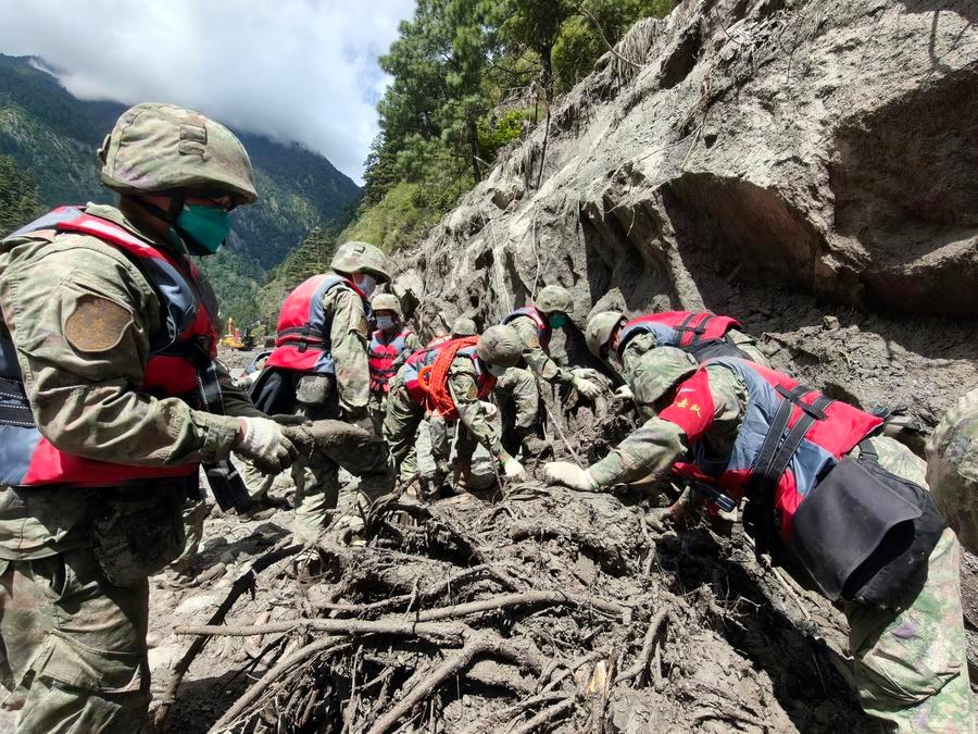 Foto: Deslizamiento en Xizang deja 16 muertos y 546 desaparecidos/Cortesía