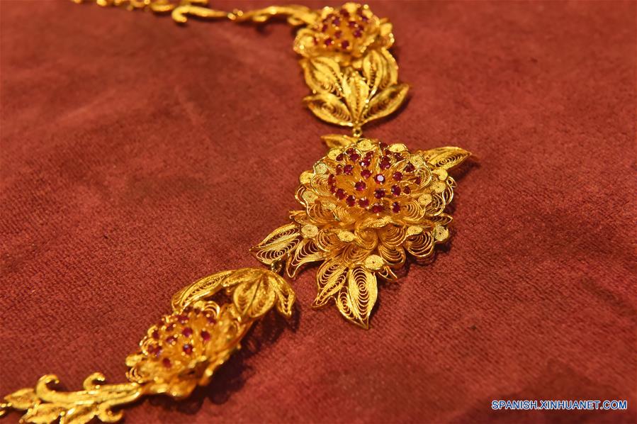 (文化)(9)花丝镶嵌:锤音千万响 花丝分毫嵌