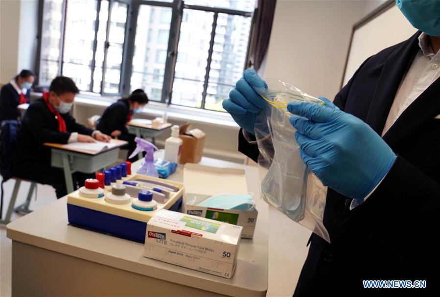 CHINA-SHANGHAI-ESCUELA-REANUDACION